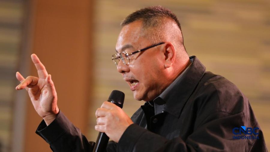 Anggota Komisi XI DPR RI, Harris Turino saat menyampaikan pemaparan dalam Lampung Financial Festival di Hotel Novotel, Bandar Lampung, Sabtu (5/9/2026).