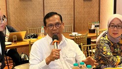 Gunung Anak Krakatau Erupsi, Kemenhub Pastikan Belum Ganggu Penerbangan