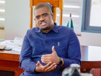 Parlemen Tanzania secara bulat menyetujui Deogratius Ndejembi sebagai wakil presiden baru negara tersebut pada 28 Agustus 2026. (Dok. kazi.go.tz)