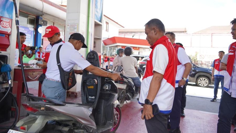 PT Pertamina Patra Niaga melakukan pengawasan secara berkelanjutan untuk memastikan penyaluran BBM Subsidi berjalan tepat sasaran. (Dok. PT Pertamina Patra Niaga)
