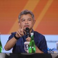 Anggota Dewan Komisioner LPS Bidang Program Penjaminan dan Resolusi Bank, Doddy Zulverdi saat menyampaikan pemaparan dalam Lampung Financial Festival di Hotel Novotel, Bandar Lampung, Minggu (65/9/2026). (CNBC Indonesia/Tri Susilo)