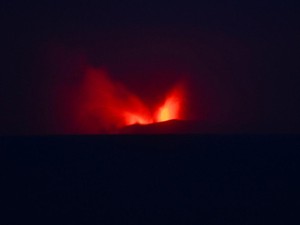 Bagaimana Gelombang Akustik Erupsi Anak Krakatau Bisa Menyebar Jauh?