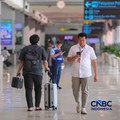 Suasana Bandara Halim Perdanakusuma di Jakarta, setelah penghentian operasionalisasi penerbangan diperpanjang hingga pukul 18.00 WIB, Senin (7/9/2026). (CNBC Indonesia/Faisal Rahman)