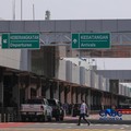 Suasana Bandara Halim Perdanakusuma di Jakarta, setelah penghentian operasionalisasi penerbangan diperpanjang hingga pukul 18.00 WIB, Senin (7/9/2026). (CNBC Indonesia/Faisal Rahman)