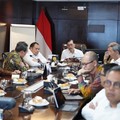Ketua Dewan Ekonomi Nasional (DEN) Luhut Binsar Pandjaitan menerima pimpinan Danantara Investment Management di Kantor Dewan Ekonomi Nasional, Jakarta, Senin (7/9/2026). (Instagram/luhut.pandjaitan)