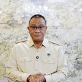 Menteri Lingkungan Hidup/Kepala Badan Pengendalian Lingkungan Hidup (KLH/BPLH) Mohammad Jumhur Hidayat memberi pernyataan dan imbauan terkait erupsi Gunung Anak Krakatau, Senin (7/9/2026). (Tangkapan Layar Kementerian LH)