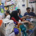 Suasana penjualan masker di Pasar Pramuka, Jakarta, Senin (7/9/2026). (CNBC Indonesia/Faisal Rahman)