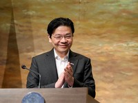 Perdana Menteri Singapura Lawrence Wong menghadiri konferensi pers dengan PM Thailand Anutin Charnvirakul di Hotel Mandarin Oriental Bangkok, Thailand, 2 September 2026. (REUTERS/Valeria Mongelli)