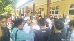 Bentrok Ortu Siswa SPIDI Vs Massa Ponpes Maros Dipicu Sengketa Lahan Keluarga