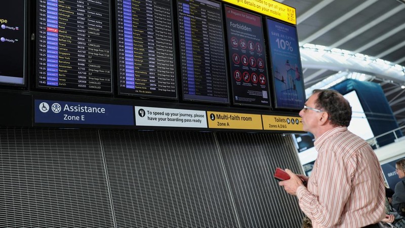 BRITAIN-AIRPORT/