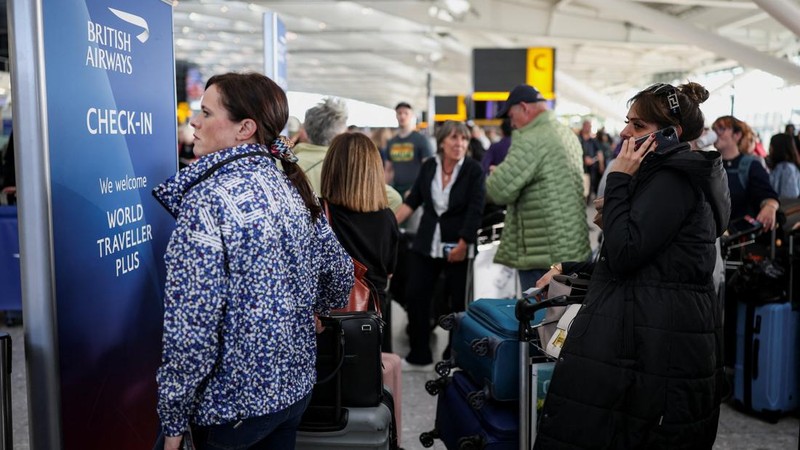 BRITAIN-AIRPORT/