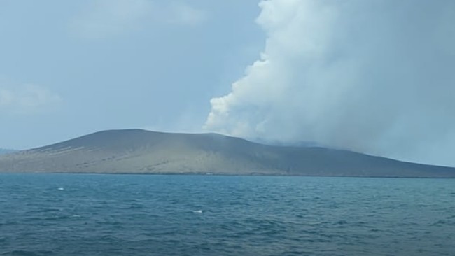 Penampakan Terbaru Erupsi Gunung Anak Krakatau dari Dekat