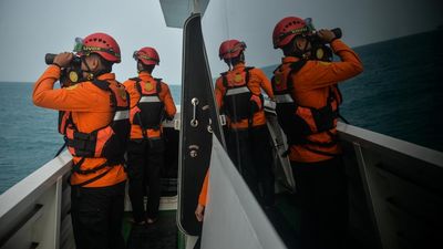 Hari Kedua, Tim SAR Perluas Pencarian Jurnalis dan Awak Kapal di Selat Sunda