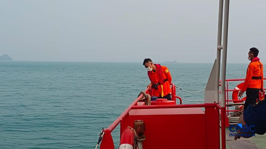 Lima jurnalis dan tiga orang lainnya yang hilang kontak di sekitar Gunung Anak Krakatau, Banten, hingga Rabu (9/9/2026) belum ditemukan.