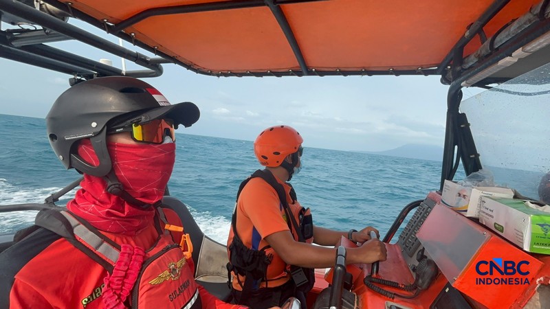 Lima jurnalis dan tiga orang lainnya yang hilang kontak di sekitar Gunung Anak Krakatau, Banten, hingga Rabu (9/9/2026) belum ditemukan. (Dok. Basarnas)