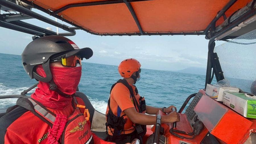 Lima jurnalis dan tiga orang lainnya yang hilang kontak di sekitar Gunung Anak Krakatau, Banten, hingga Rabu (9/9/2026) belum ditemukan. (Dok. Basarnas)