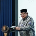Menteri Koordinator Bidang Perekonomian Airlangga Hartarto dalam Simposium Sumbangan Ekonomi Pancasila, Ekonomi Islam, dan Ekonomi Konvensional: Menuju Pembangunan Indonesia yang Berkeadilan Sosial, di Jakarta, Selasa (8/09). (Dok Kemenko Perekonomia
