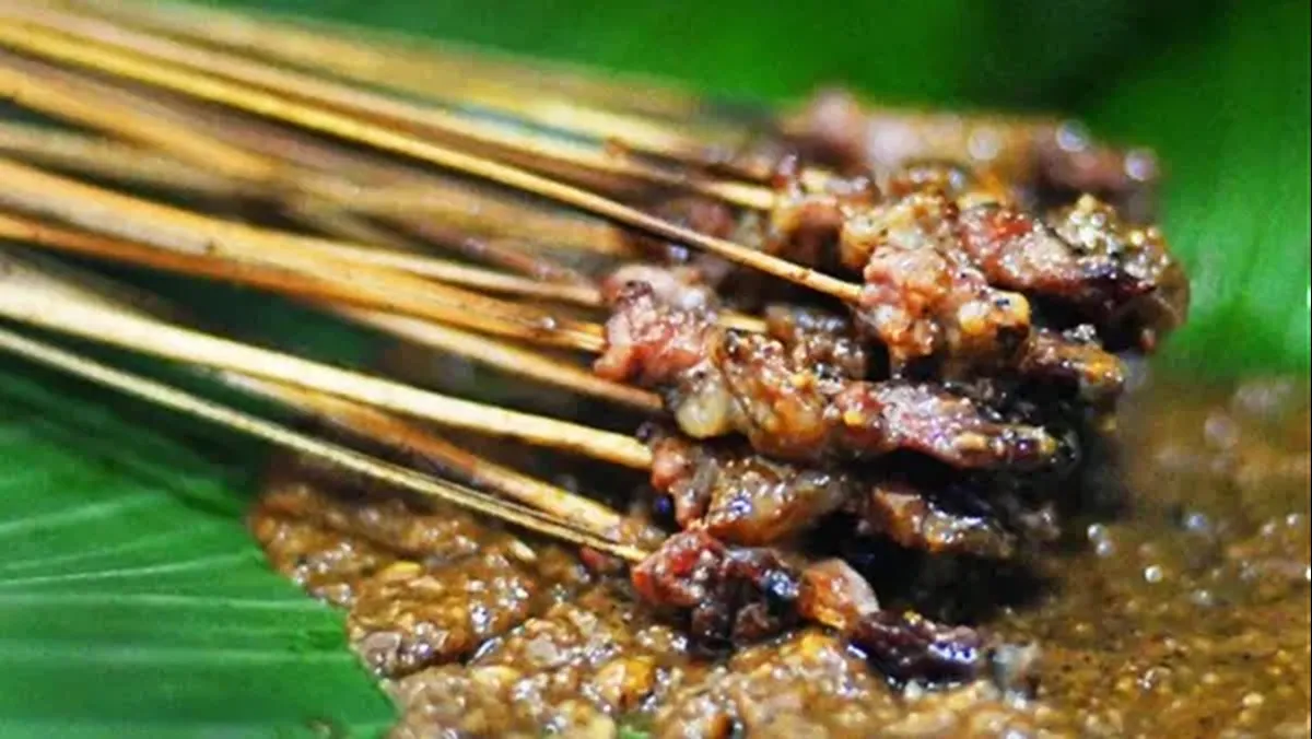 5 Makanan Tradisional yang Namanya Menipu, Sate Lalat hingga Bubur Sumsum
