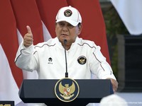 Presiden Prabowo Subianto melepas kontingen Indonesia yang akan bertanding di ajang Asian Games 2026 Aichi-Nagoya. Seremoni pelepasan digelar di Istana Negara, Kompleks Istana Kepresidenan, Jakarta Pusat, Rabu (9/9/2026). (Tangkapan Layar Youtube/Sek