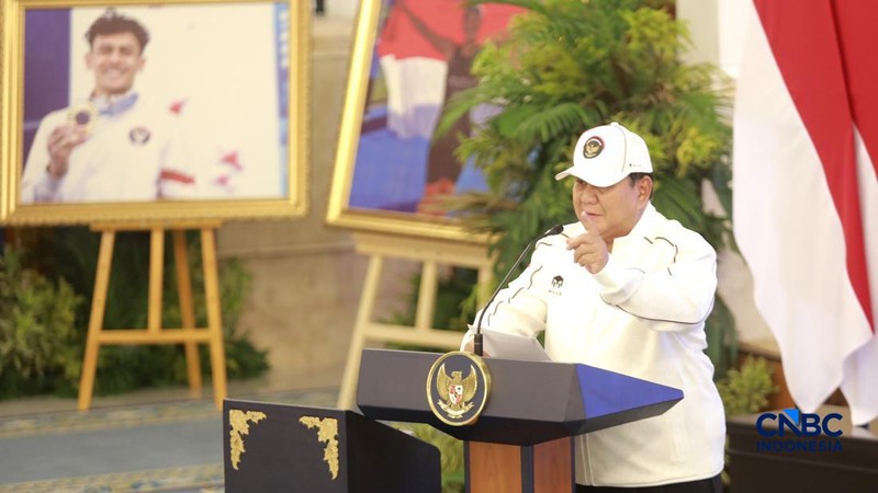 Presiden RI, Prabowo Subianto memberi sambutan di acara pelepasan kontingen Indonesia menuju Asian Games ke-20 Aichi Nagoya di Istana Kepresidenan, Jakarta, Rabu (9/9/2026).