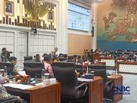Rapat dengar pendapat Komisi VII DPR RI dengan Kemenperin di DPR, Rabu (9/9/26). (CNBC Indonesia/Ferry Sandi)