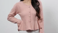 3 Pilihan Knit Top Peplum Biar Pinggang Kelihatan Lebih Kecil, Sesuai Bentuk Tubuh 