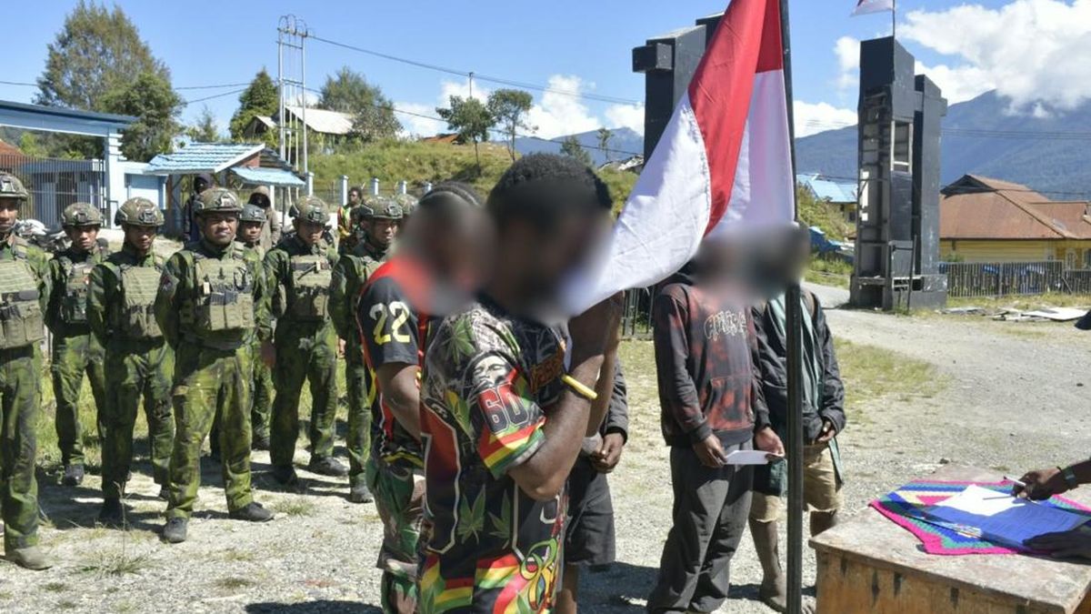 2 Hari Beruntun 6 Anggota OPM di Papua Tengah Nyatakan Diri Kembali ke NKRI