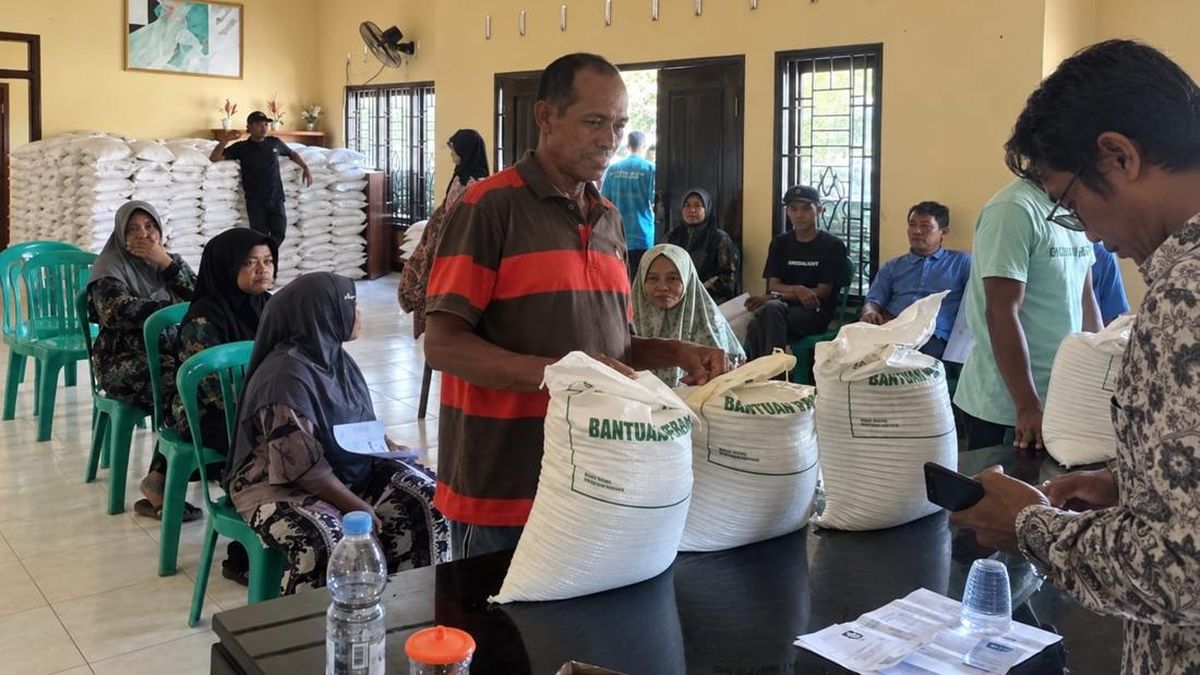 BULOG Kawal Penyaluran Bantuan Pangan Beras di Cirebon agar Tepat Sasaran