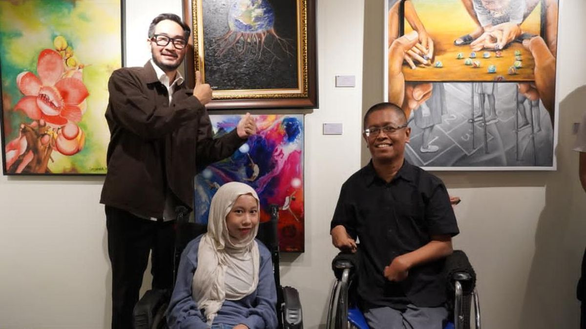 Pameran 'Sasmita', Bupati Jeje Dorong Regenerasi Seniman di KBB