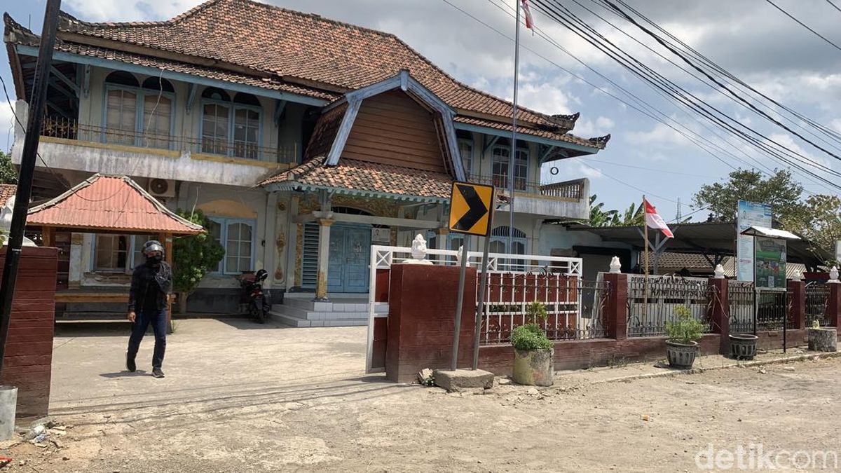 Kantor Desa Kebon Ayu Akhirnya Dibuka, Pemilik Lahan Ancam Segel Lagi