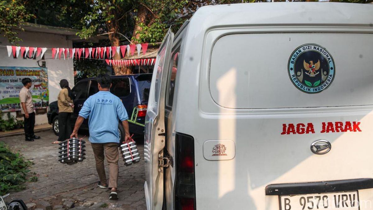 MBG Kembali Usai PJJ, Siswa PAUD Matahari Antusias Makan Bersama