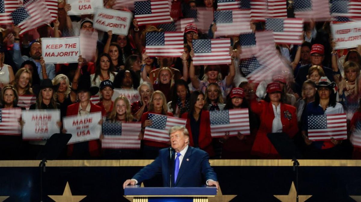 Trump Janjikan Rp 87 Juta untuk Pemilih jika Republik Menang Pemilu Sela AS