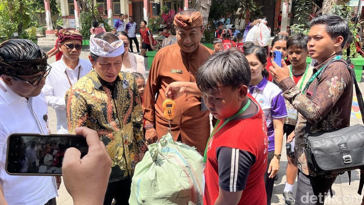 Wamenko Pangan Lihat Siswa SDN 5 Pedungan Belajar Kelola Sampah