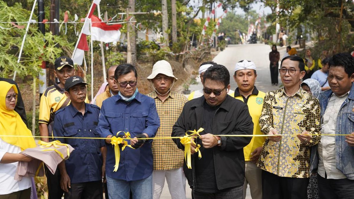 Kang Rey Resmikan Ruas Jalan Sukasari - Cisampih Subang