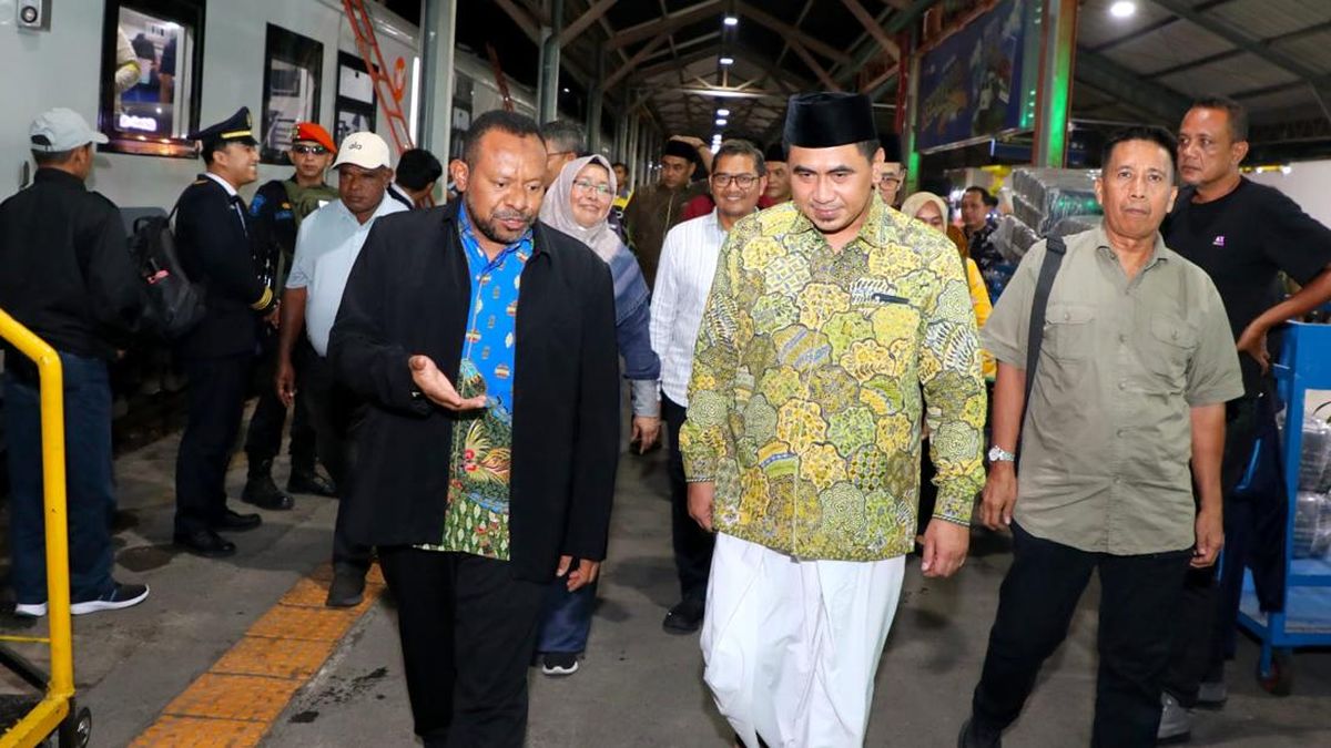 Disambut Taj Yasin, Wagub Papua Barat Daya Ikut MTQ XXXI Sekaligus Mudik