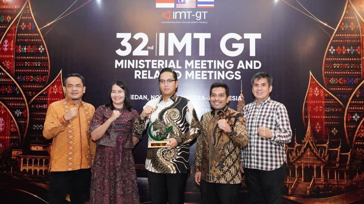 Dukung Pembangunan Kota Inklusif-Hijau, Medan Raih IMT-GT Green City Award