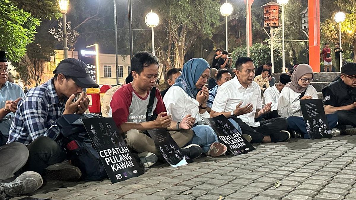 Doa Keselamatan untuk 5 Jurnalis Hilang di Anak Krakatau dari Malang
