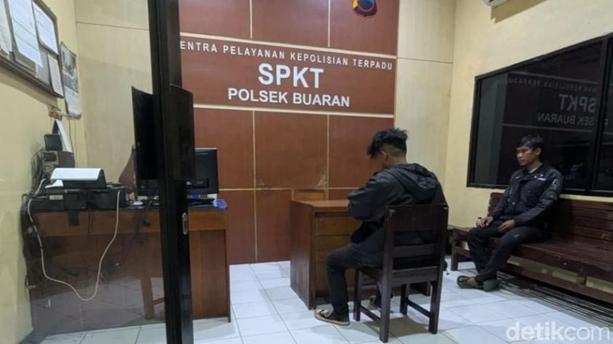 Kakak Adik Penjual Sosis yang Dikeroyok Saat Karnaval Pekalongan Lapor Polisi