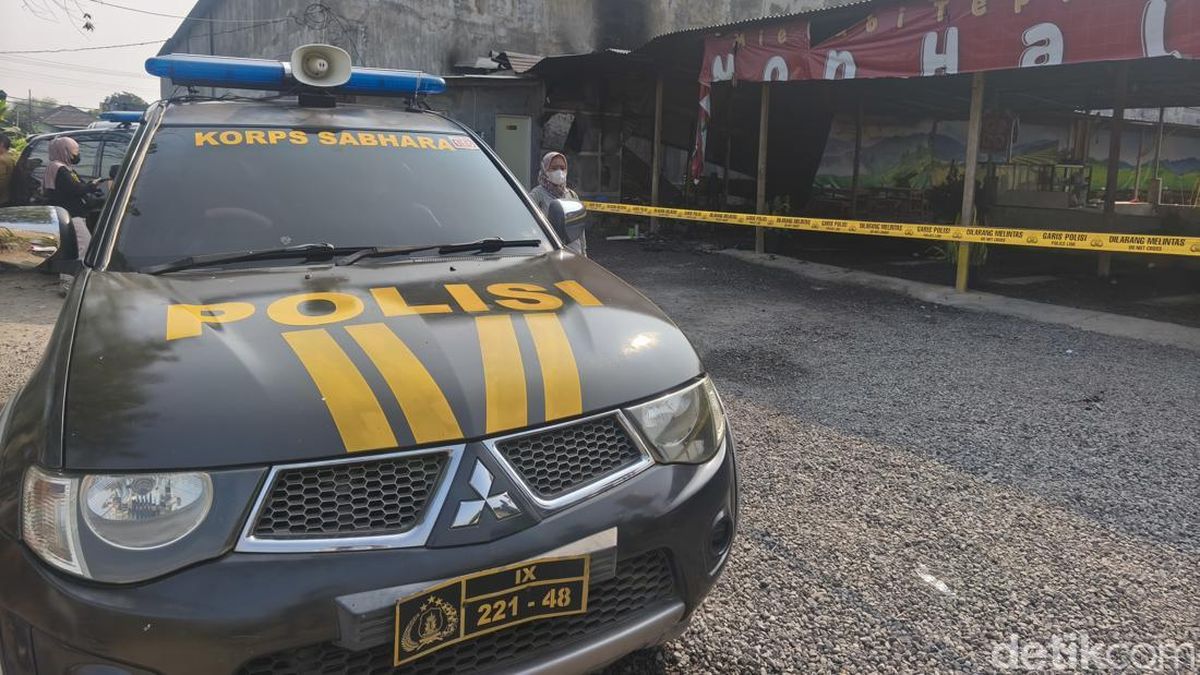 Warung Mi Babi Parangjoro Sukoharjo Dibakar OTK