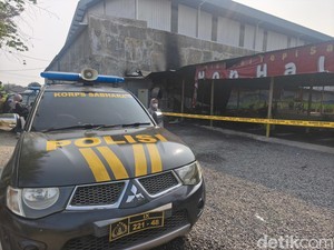 Warung Mi Babi Parangjoro Sukoharjo Dibakar OTK