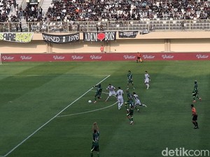 PSS Sleman Tertinggal 0-1 dari Madura United di Babak Pertama