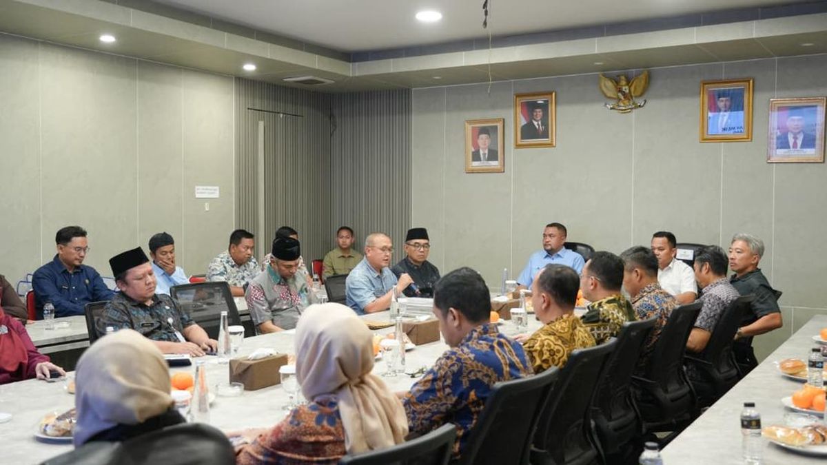 Pemkab Bogor Terima Sertifikat Tanah PSU dari Sentul City