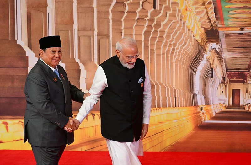 Presiden Prabowo Subianto tiba di Bharat Mandapam, New Delhi, India, untuk mengikuti Konferensi Tingkat Tinggi (KTT) ke-18 BRICS 2026, Sabtu (12/9/2026). (Dok. Muchlis Jr - Biro Pers, Media, dan Informasi Sekretariat Presiden)