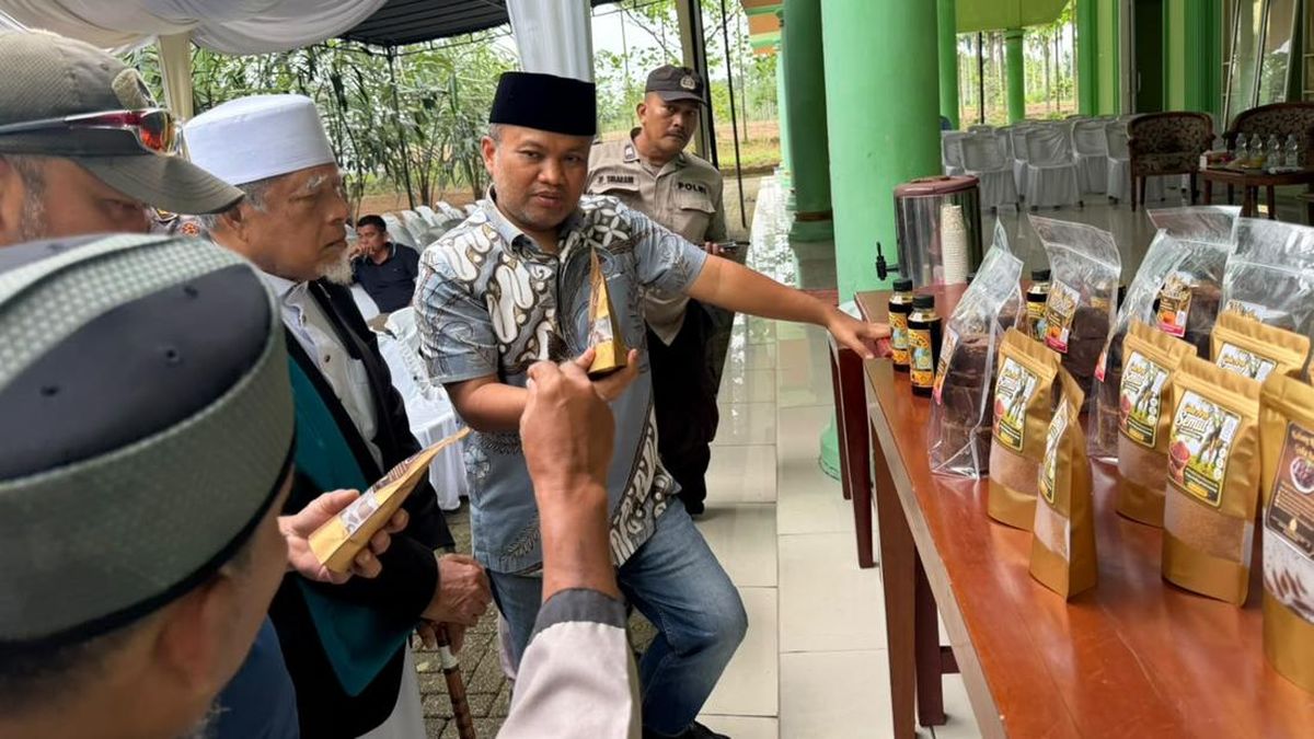 Waket Komisi XIII Hadiri Launching Tanam Bawang di Pesantren Al Hidayah Deli Serdang
