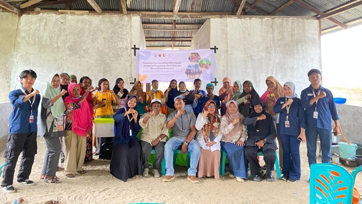 Unhas Berdayakan Perempuan Weri Saharey Fakfak Lewat Pelatihan Olahan Pala
