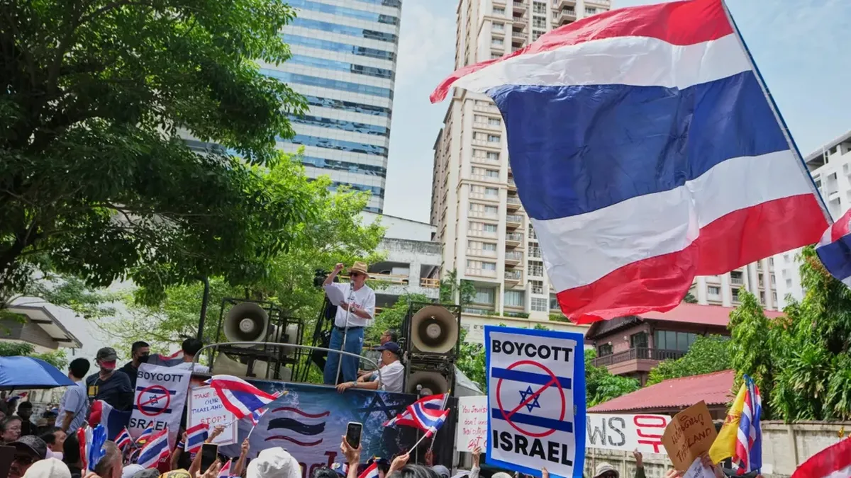 Demo di Bangkok, Warga Thailand Minta Turis Israel Lebih Sopan