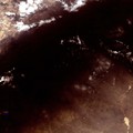 Citra satelit memperlihatkan kepulan asap hitam membubung dari area jalur pipa minyak Timur-Barat Arab Saudi di sebelah selatan Madinah, wilayah Hijaz, Arab Saudi, pada 10 September 2026. (via REUTERS/2026 Planet Labs PBC)