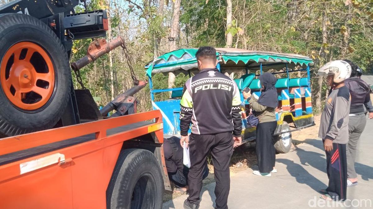 Gagal Nanjak, Sepur Kelinci Rombongan Ibu-ibu PKK Terguling di Krikilan Klaten