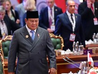 Presiden Republik Indonesia Prabowo Subianto membawa semangat persatuan bangsa-bangsa Global South dalam Konferensi Tingkat Tinggi (KTT) BRICS 2026. Saat menghadiri sesi terbatas bertema Inclusive Global Governance and Strengthening Multilateralism d