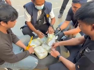 Bareskrim Gagalkan Penyelundupan 5 Kg Sabu Disembunyikan di Ban Serep